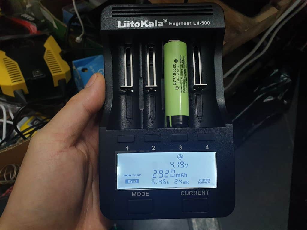 Test dung lượng pin sạc cực phẳng Panasonic NCR18650B 3400mAh trên sạc LiitoKala Lii-500
