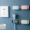 Bộ 4 giá đỡ phích cắm điện dán tường B42