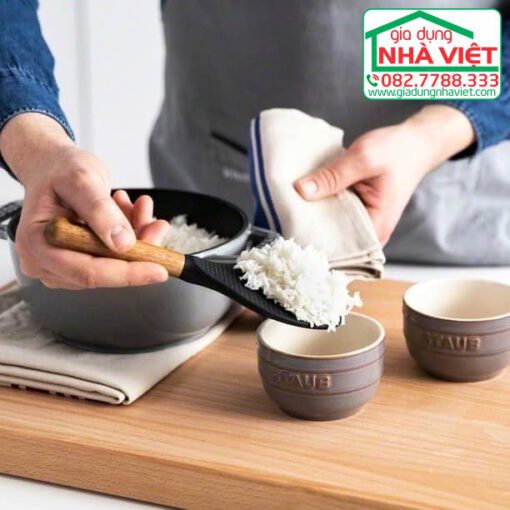 Muôi xới cơm silicone chuôi gỗ 22cm Staub 40503-110-0 - Hình ảnh 7