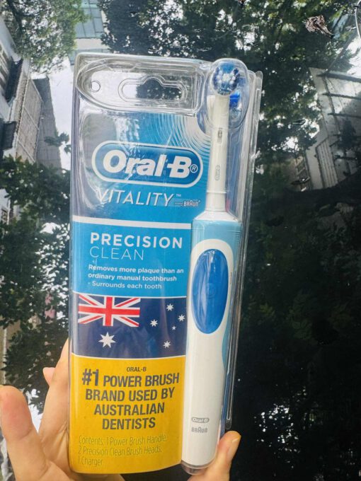 Bàn chải đánh răng điện mẫu 2 đầu Oral-B Vitality - Ảnh 3
